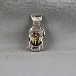 Edmonton Oilers Pin (VTG) - 1988 Stanley Cup Champions - Stamped Pin